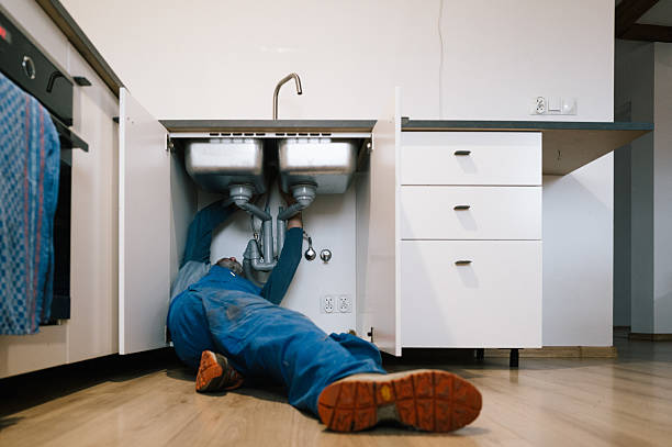 Professional Leak Detection technician working in Corydon, IN